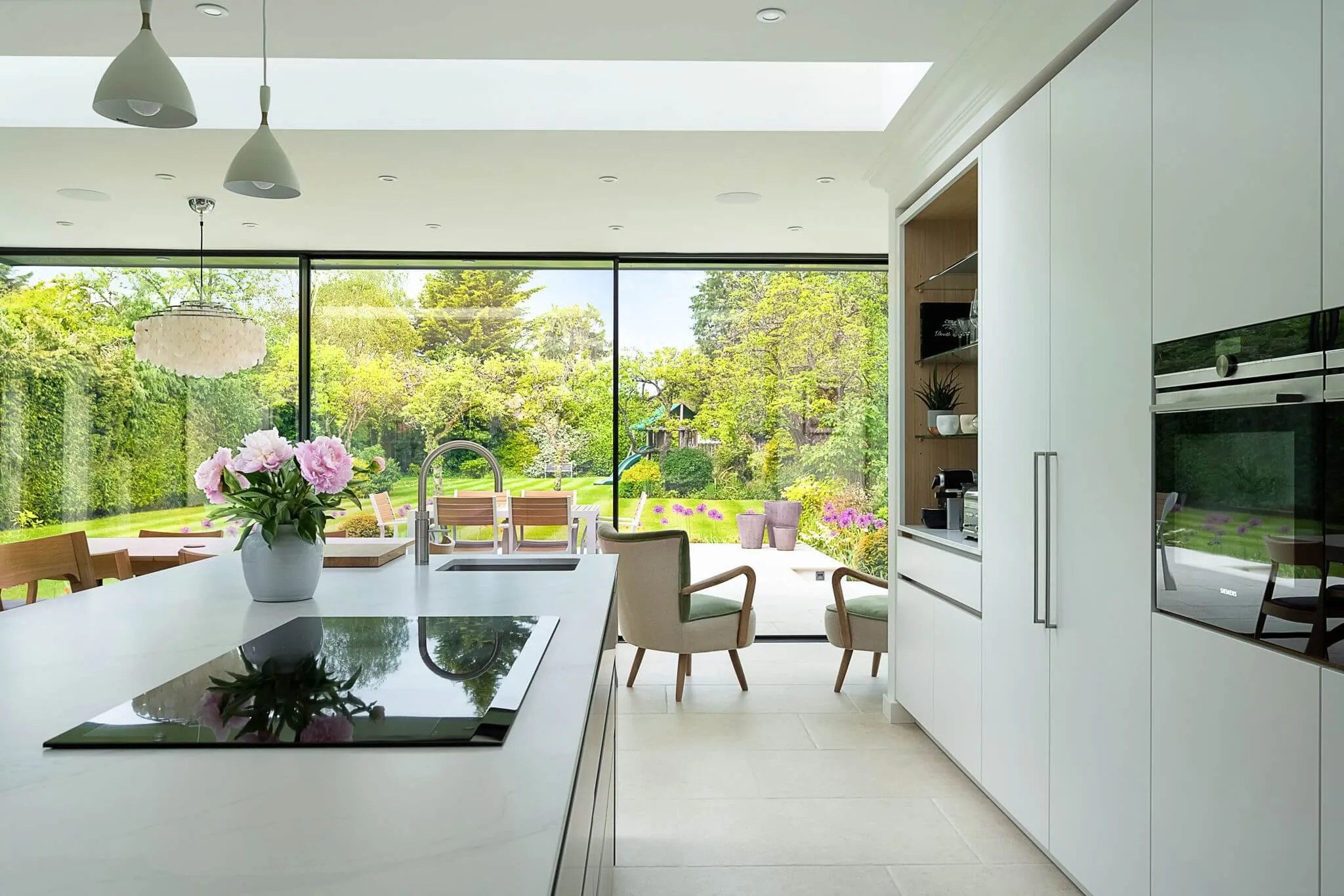 Farnham House Modern Architect Project In Buckinghamshire Connected