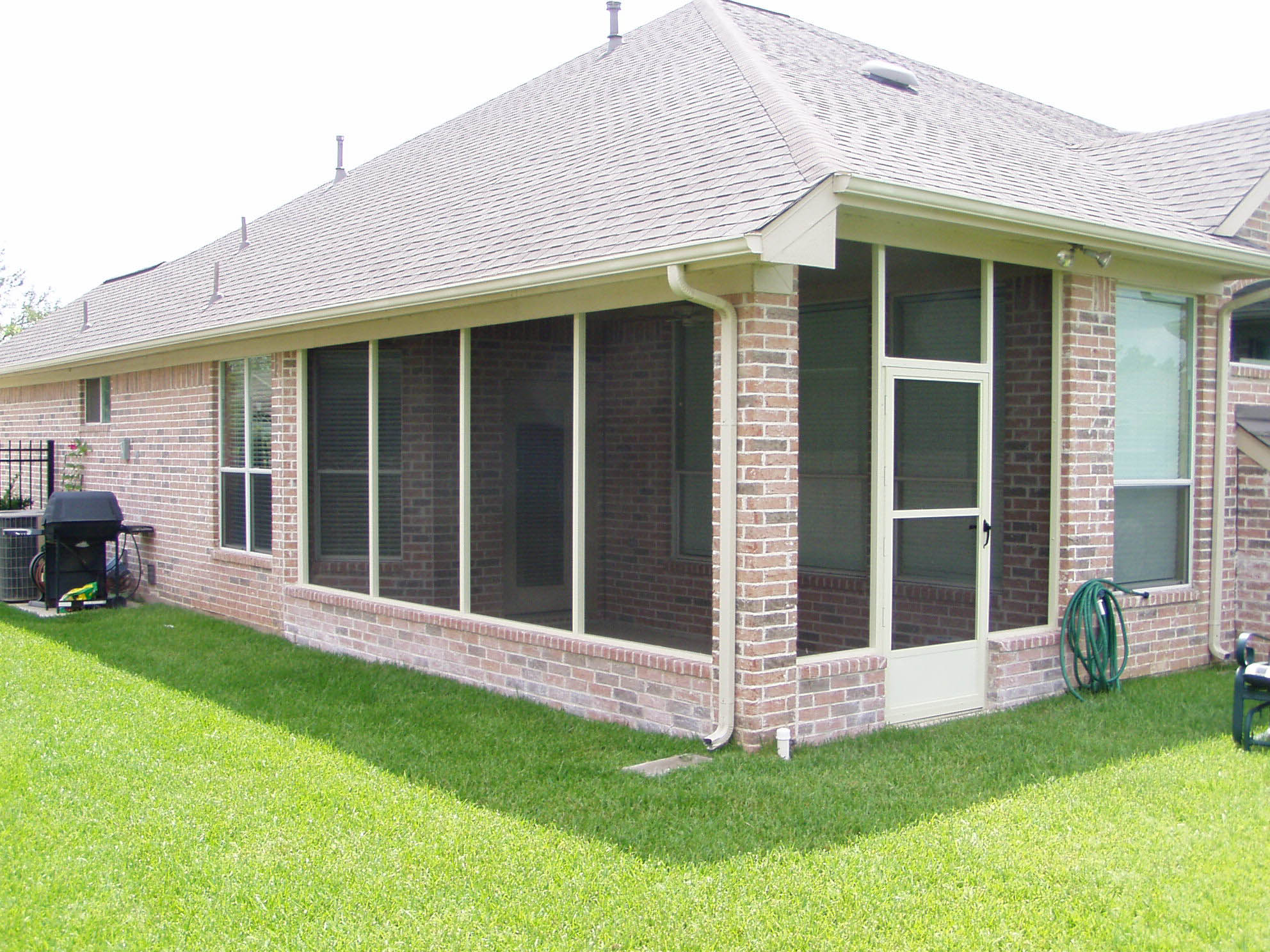 1 Screened In Porch Best Porch Enclosures in Conroe TX