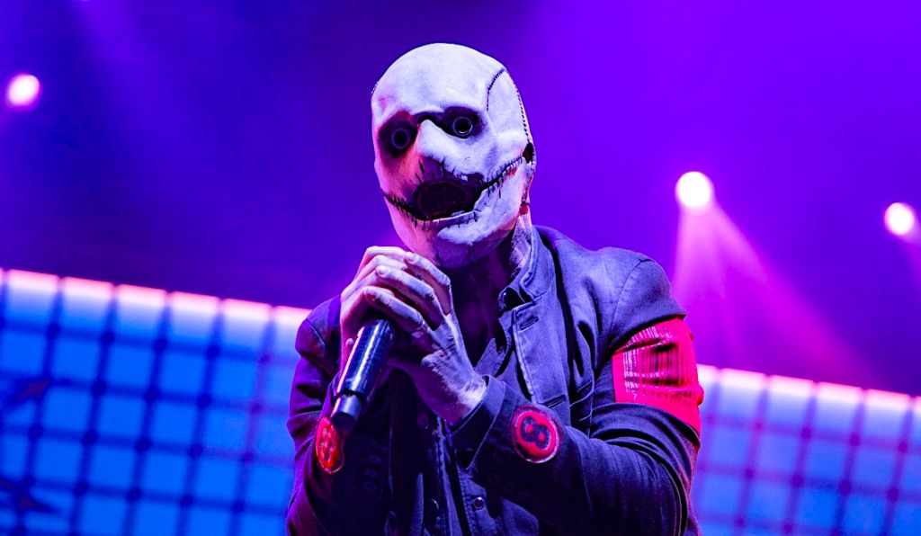 Footage Surfaces of Corey Taylor's Insane Screams on Slipknot's Iowa