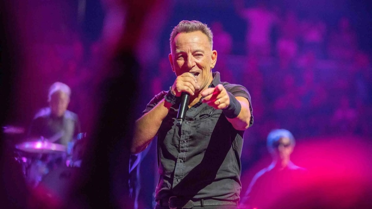 Bruce Springsteen Reveals Rescheduled Tour Dates in 2024
