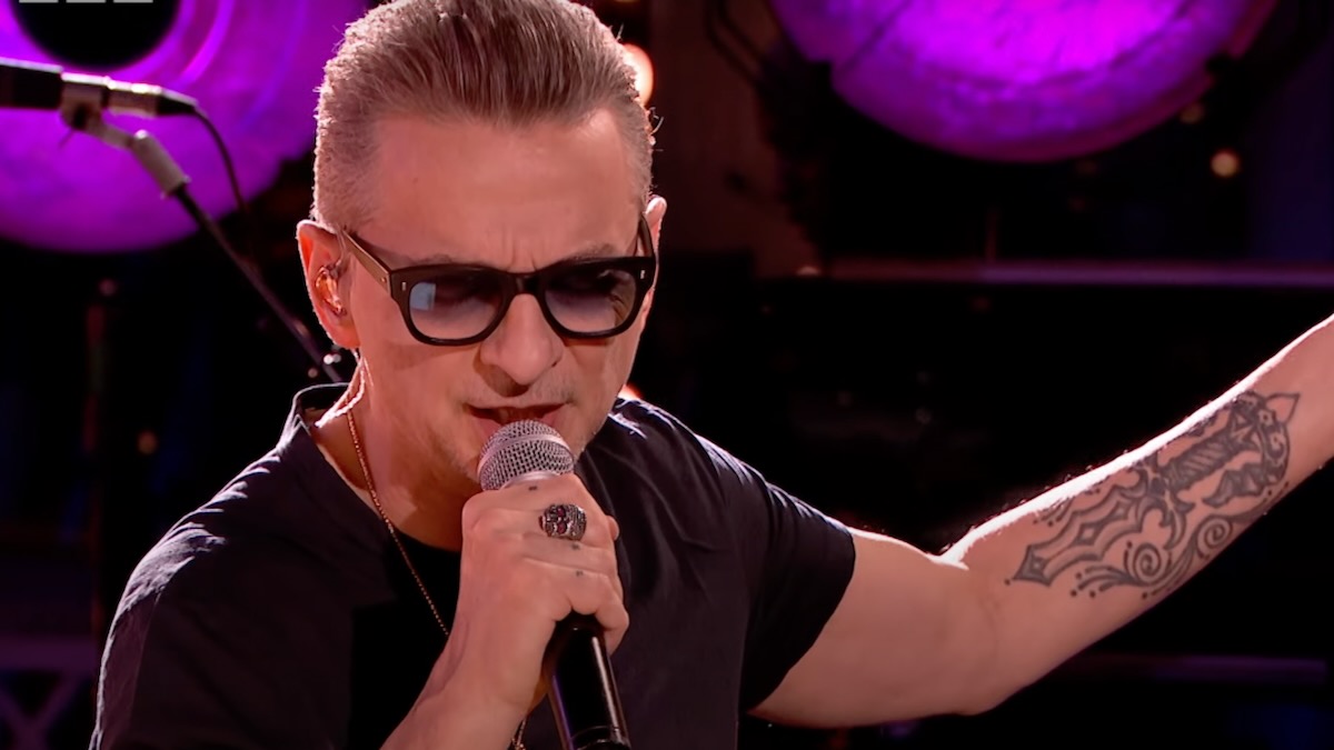 Depeche Mode Cover Gordon Lightfoot's "Sundown" with BBC Orchestra