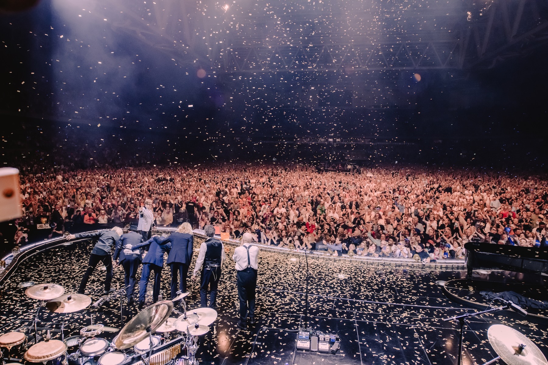 Elton John Plays Final Concert of Farewell Tour Video + Setlist