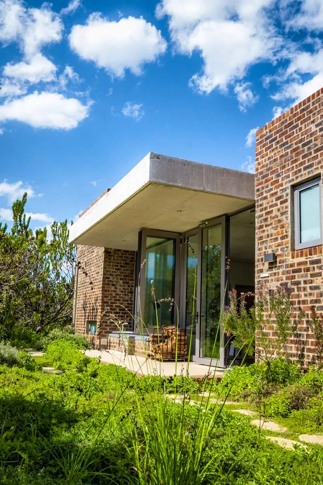 Stonehaven Eco Cabins A SelfCatering Escape in The HemelenAarde Valley