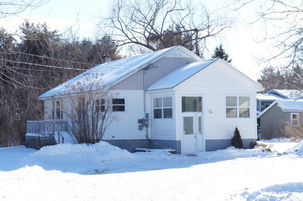 830 Riverside Drive Considerate