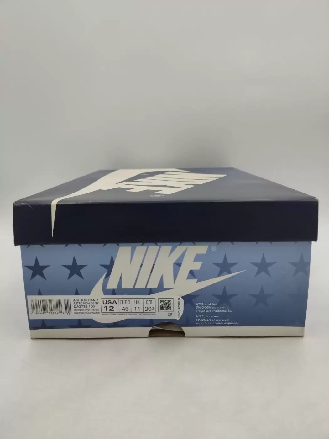 5399 Jordan 1 Retro High Trophy Room Chicago (Friends and Family) (W/ Blue Laces) Item