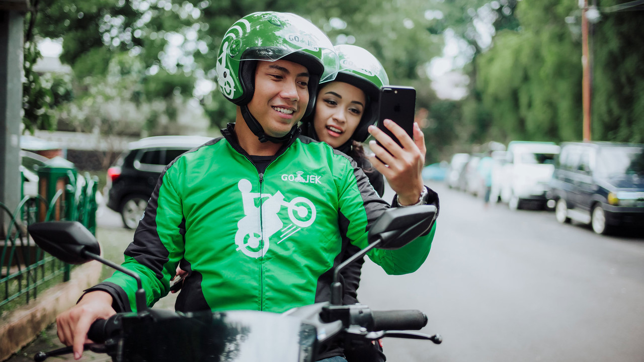 Gojek and Halodoc roll out telemedicine service to screen for COVID19 symptoms KrASIA