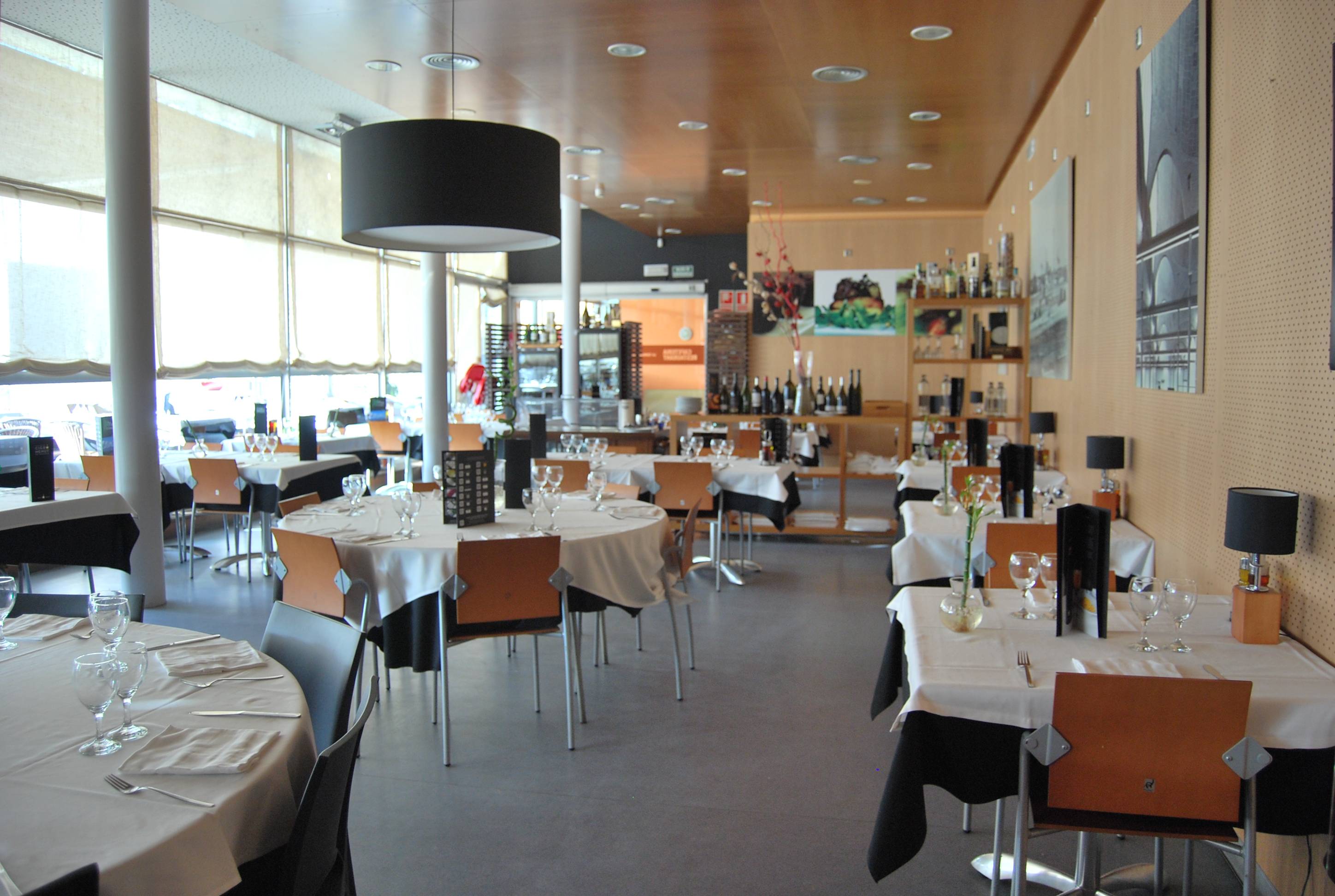 LA TERRASSA DEL MUSEU » Rambla d' Egara, 270. Terrassa.