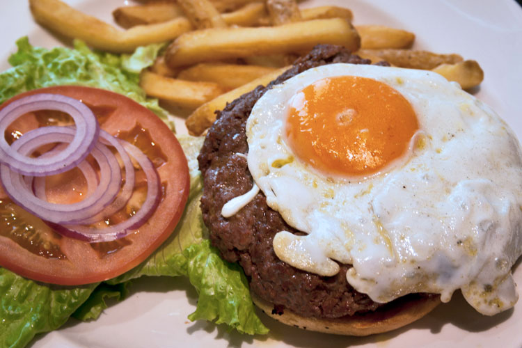 NEW YORK BURGER » Calle General Yagüe, 5. Madrid.