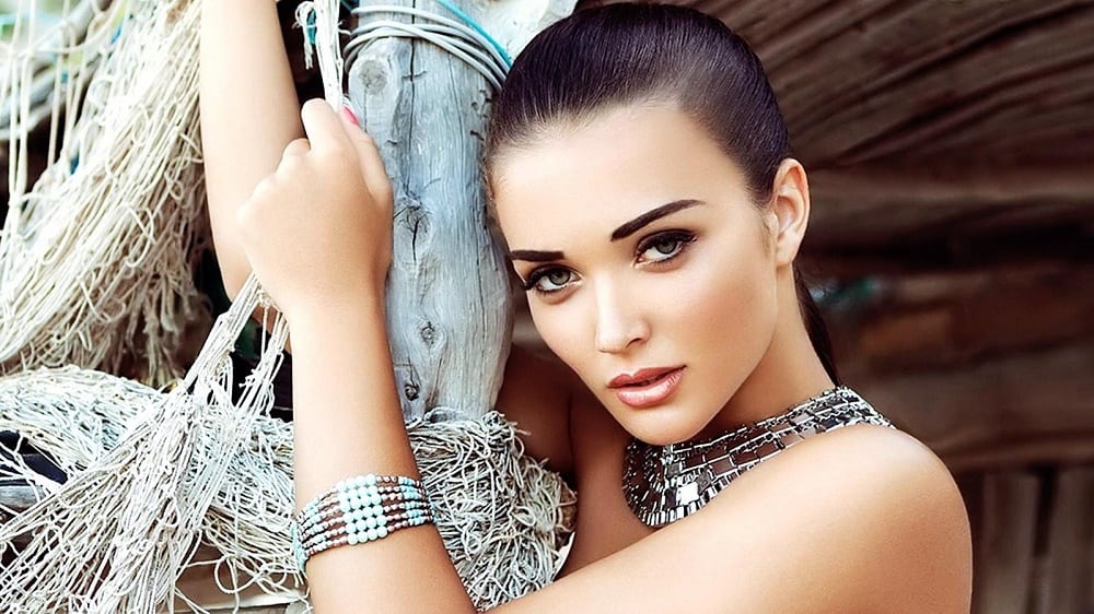 Amy Jackson Net worth And Biography