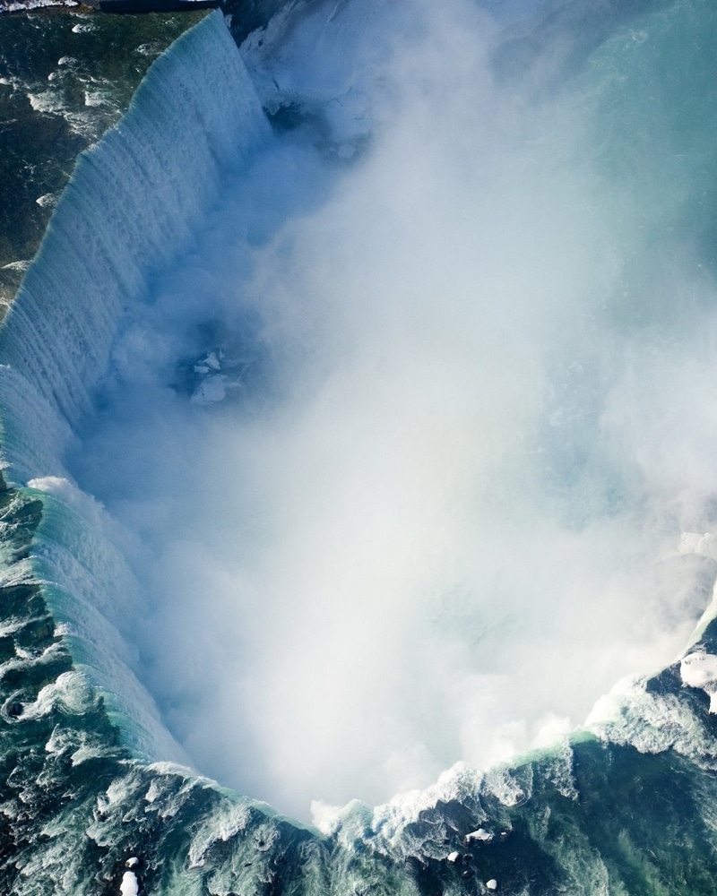 Unbelievable Images of Niagara Falls After Being Drained in 1969 Page 43