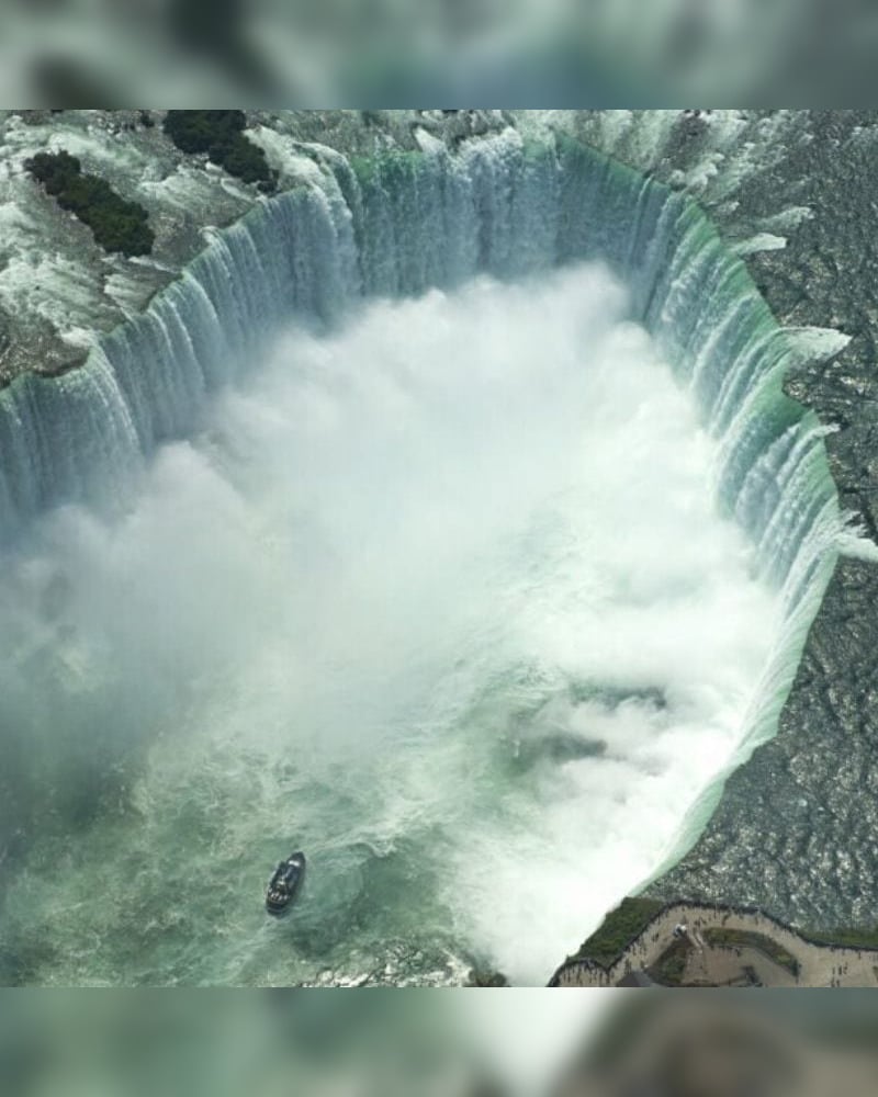 Unbelievable Images of Niagara Falls After Being Drained in 1969 Page 8