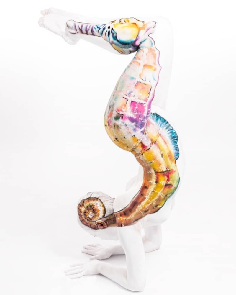 50+ of the Best 3D Body Paint Illusions You’ve Ever Seen Page 30