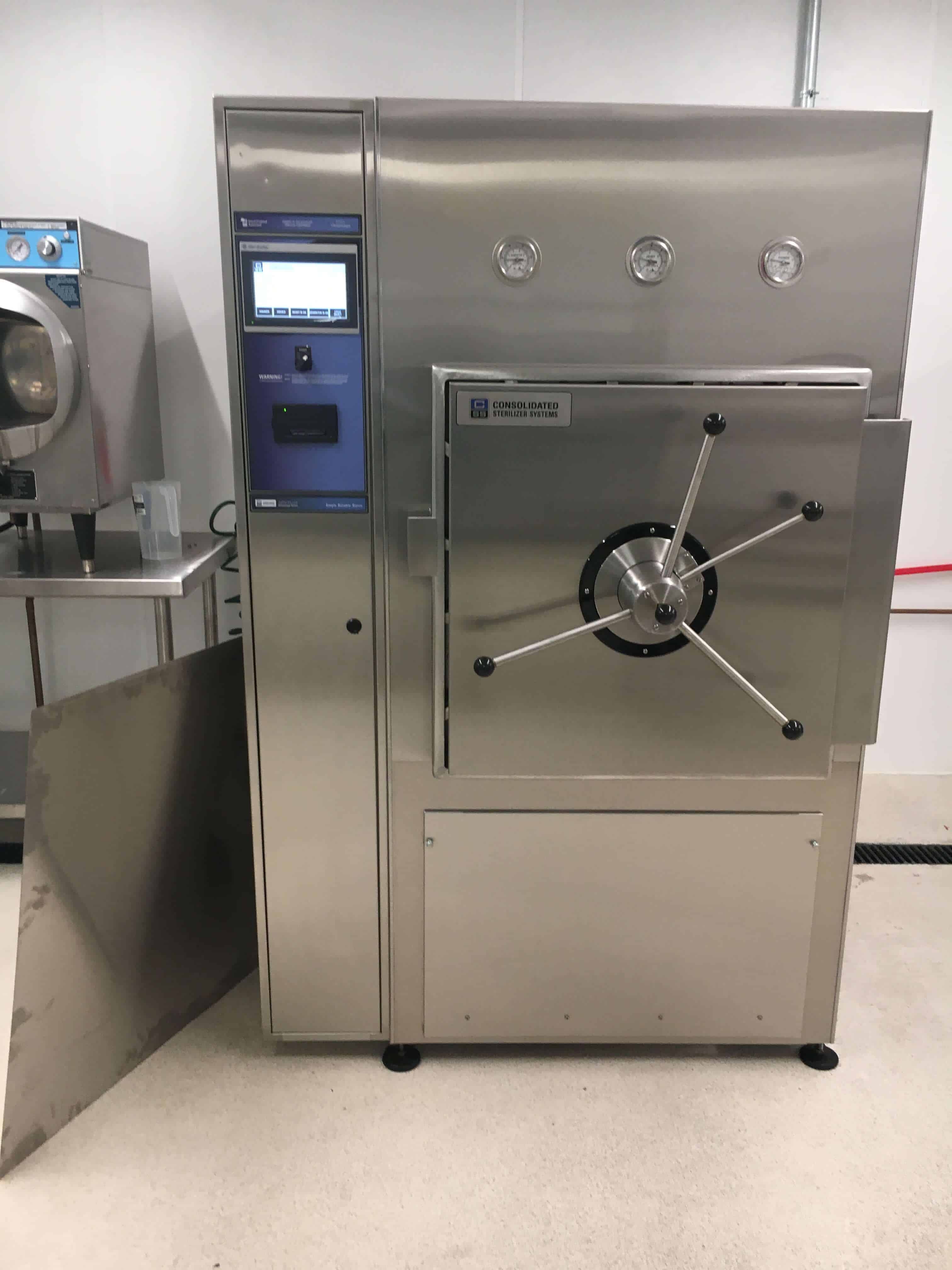 Single Door Hinged Autoclave Consolidated Sterilizer Systems