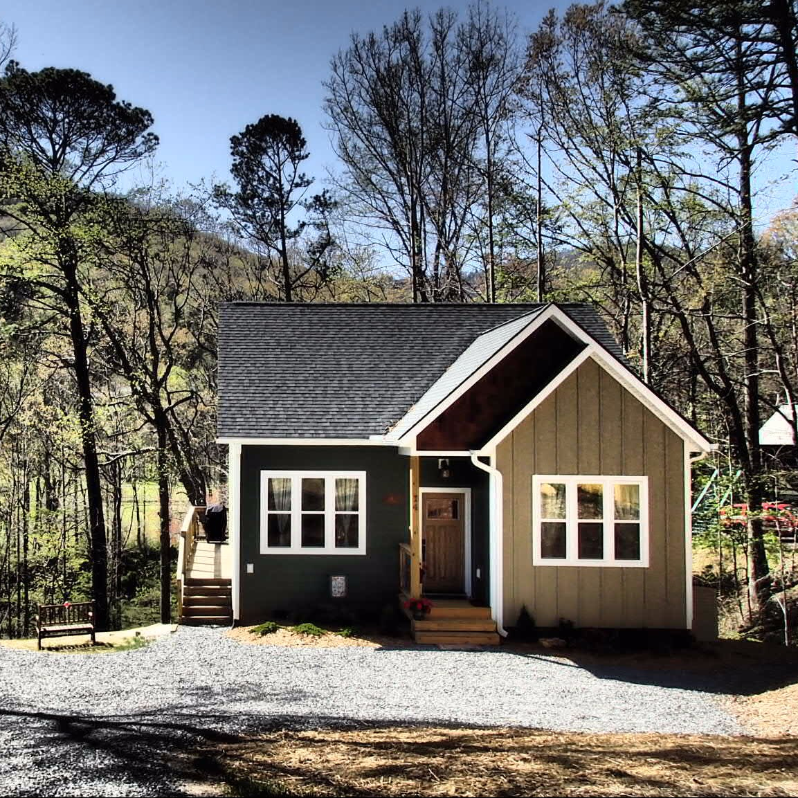 Constitution Cottage at Riceville Forest Vacation Rental in Asheville, North Carolina