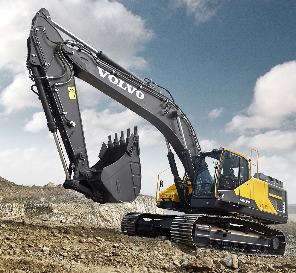 Volvo CE introduces its midsize excavator allnew EC350E in Europe