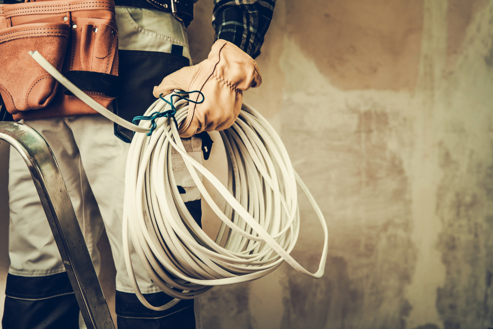 The Best Electrician Insurance for 2024 Construction Coverage
