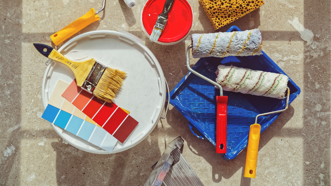 A Quick Howto Guide on Painting Over Chalk Paint Construction How