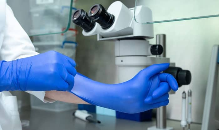 What Size Nitrile Gloves Do I Need? Tips for the Correct Pick