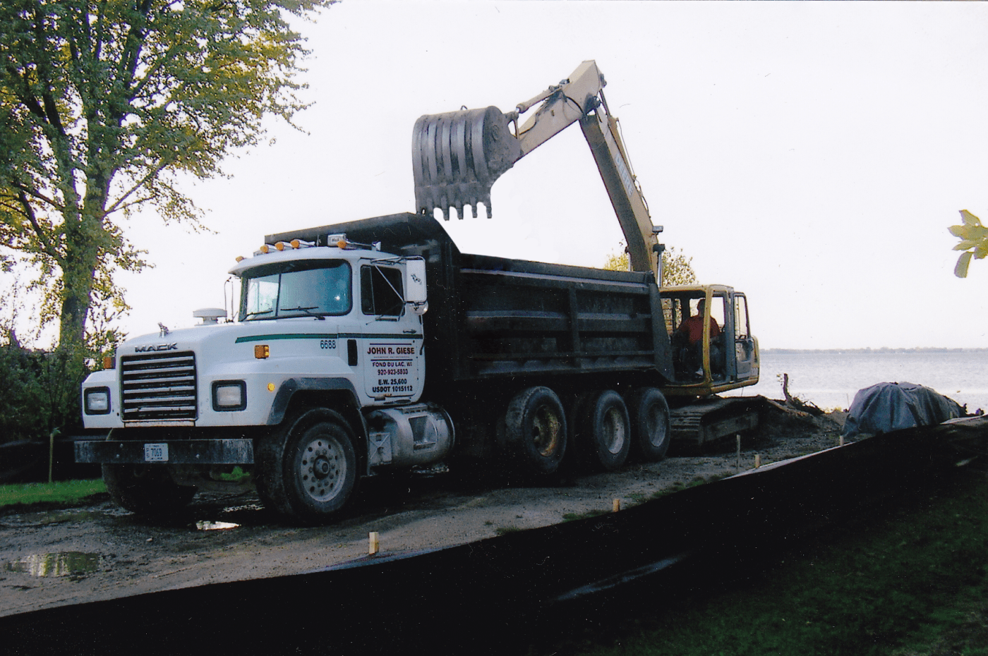 Open Cut Underground Pipe Installation