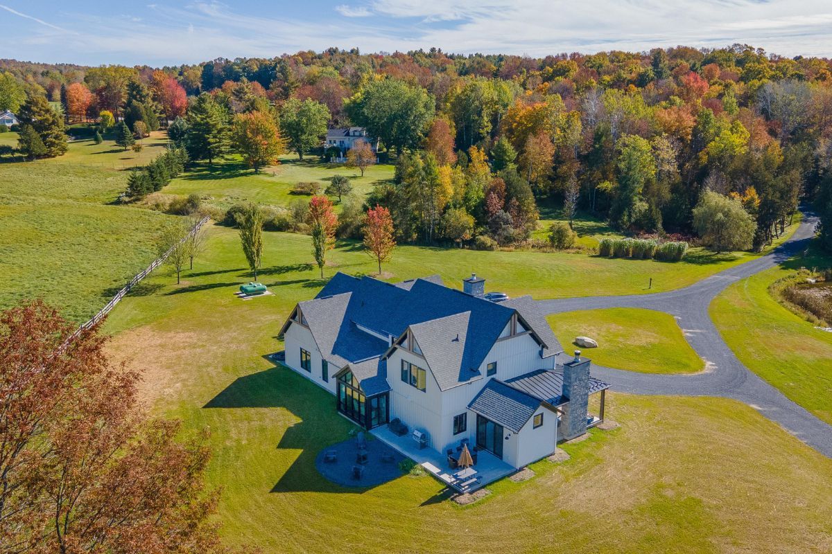 Maison unifamiliale / Magog Construction MF Guillemette Inc.