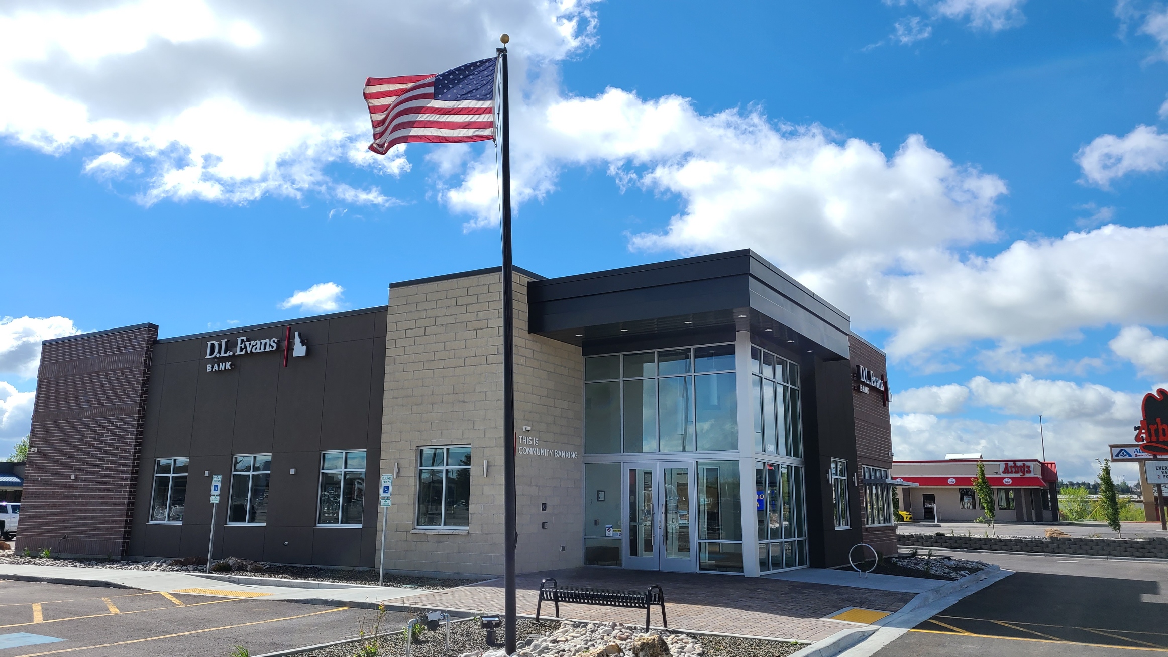D.L. Evans Bank Rexburg Branch Idaho Falls General Contractor