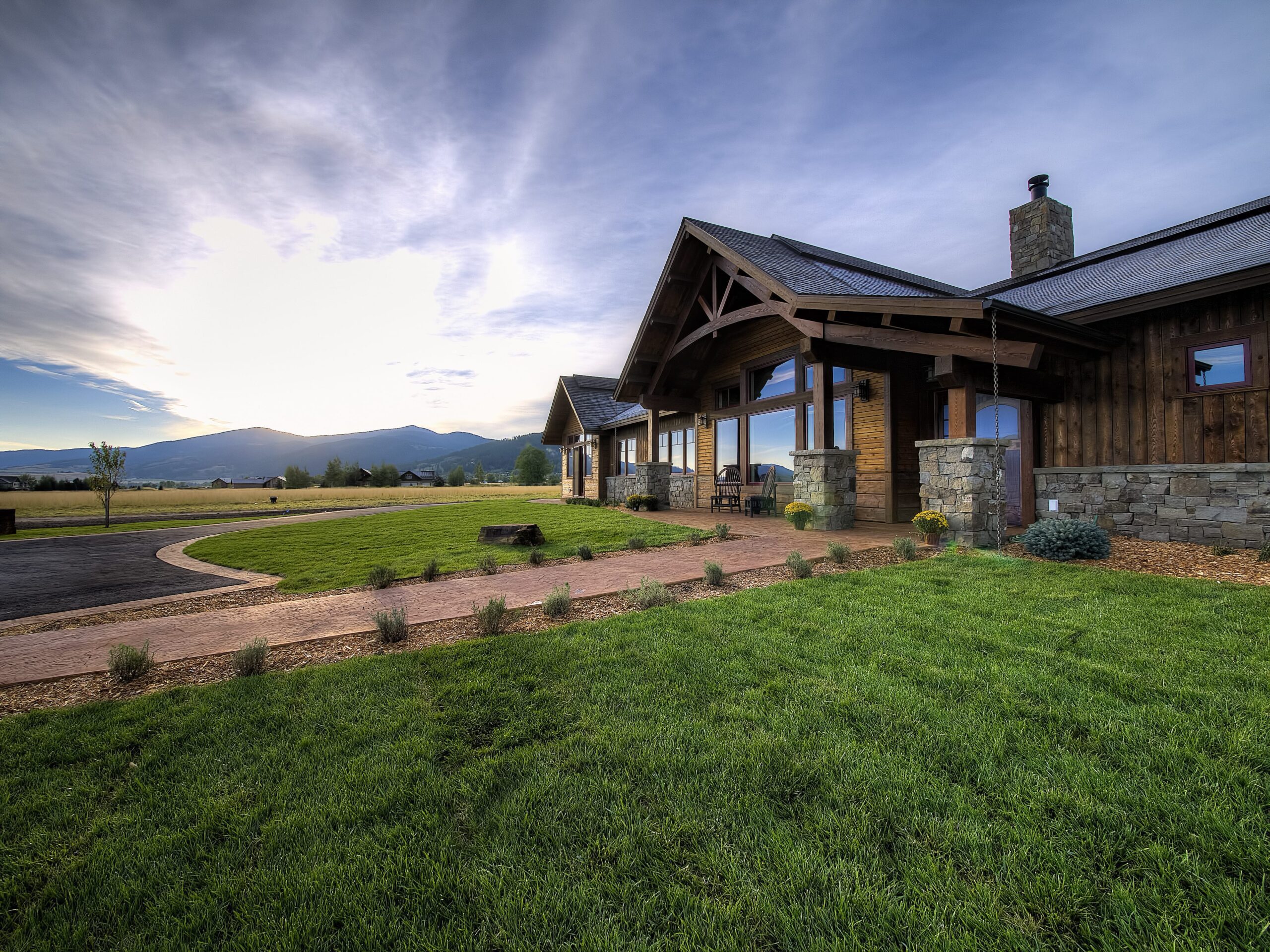 Hyalite Drive Residence Constructive Solutions Inc