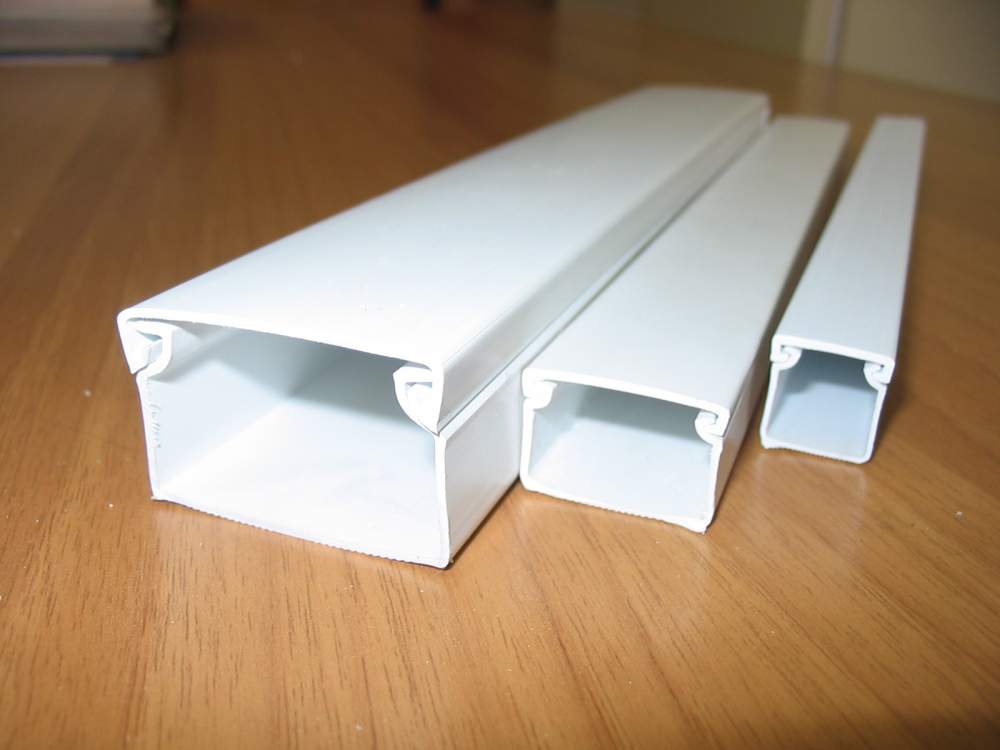 CANALETA de PVC ou metal, a proteção para sua fiação