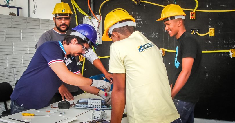CURSO DE ELETRICISTA SENAI 2021 → Vagas abertas