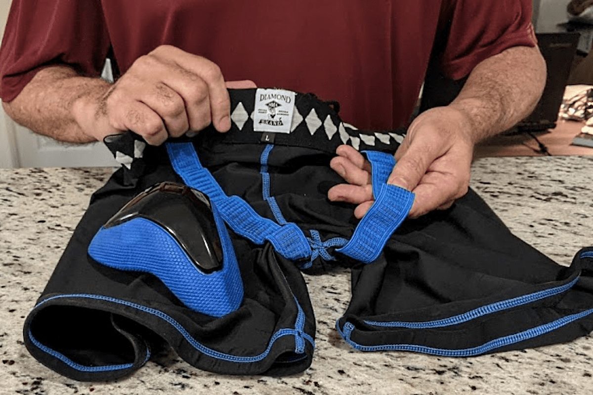 Review Diamond MMA cups and compression shorts Consumer Press