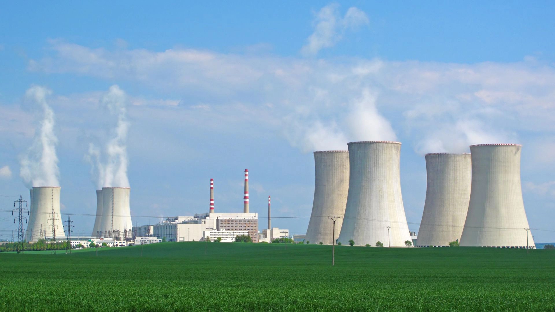 What Are the Advantages of Nuclear Energy?