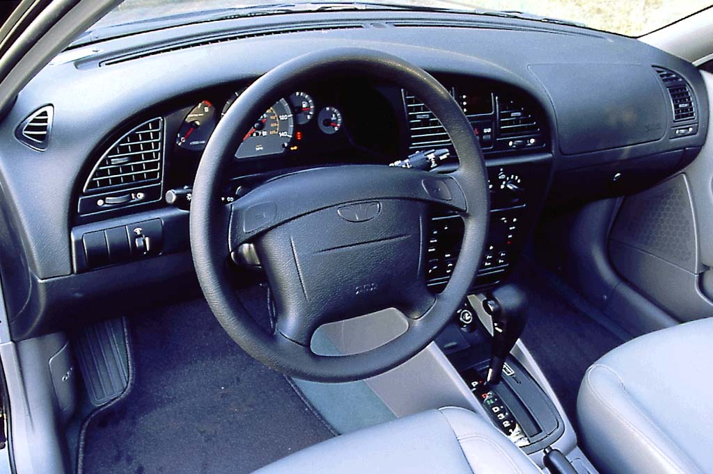 199902 Daewoo Nubira Consumer Guide Auto