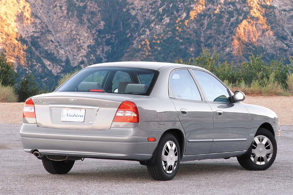 199902 Daewoo Nubira Consumer Guide Auto