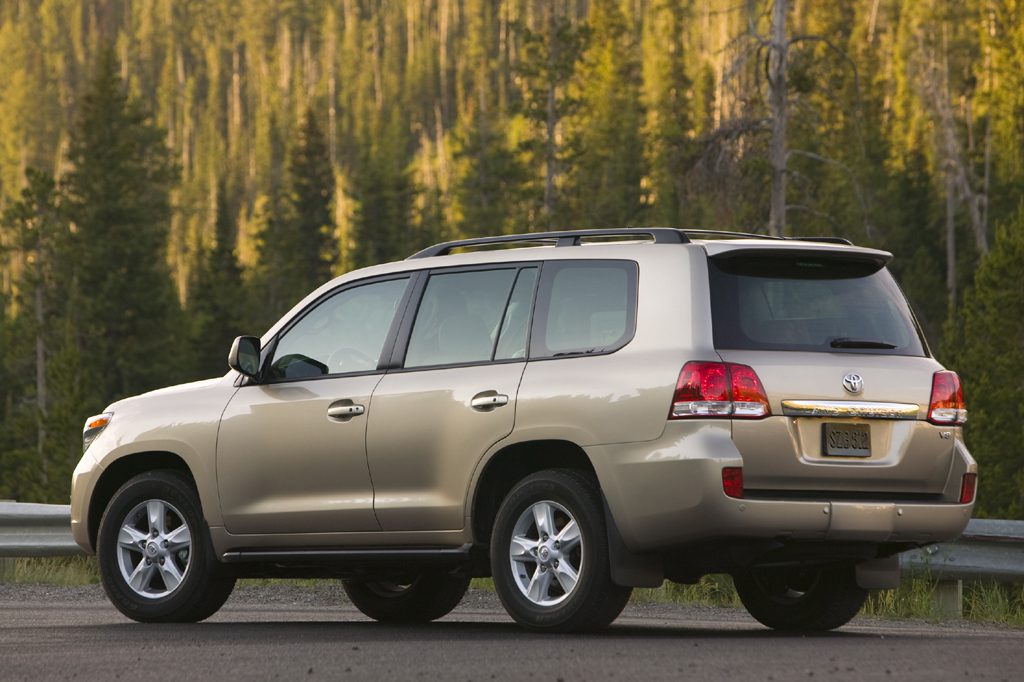 200811 Toyota Land Cruiser Consumer Guide Auto