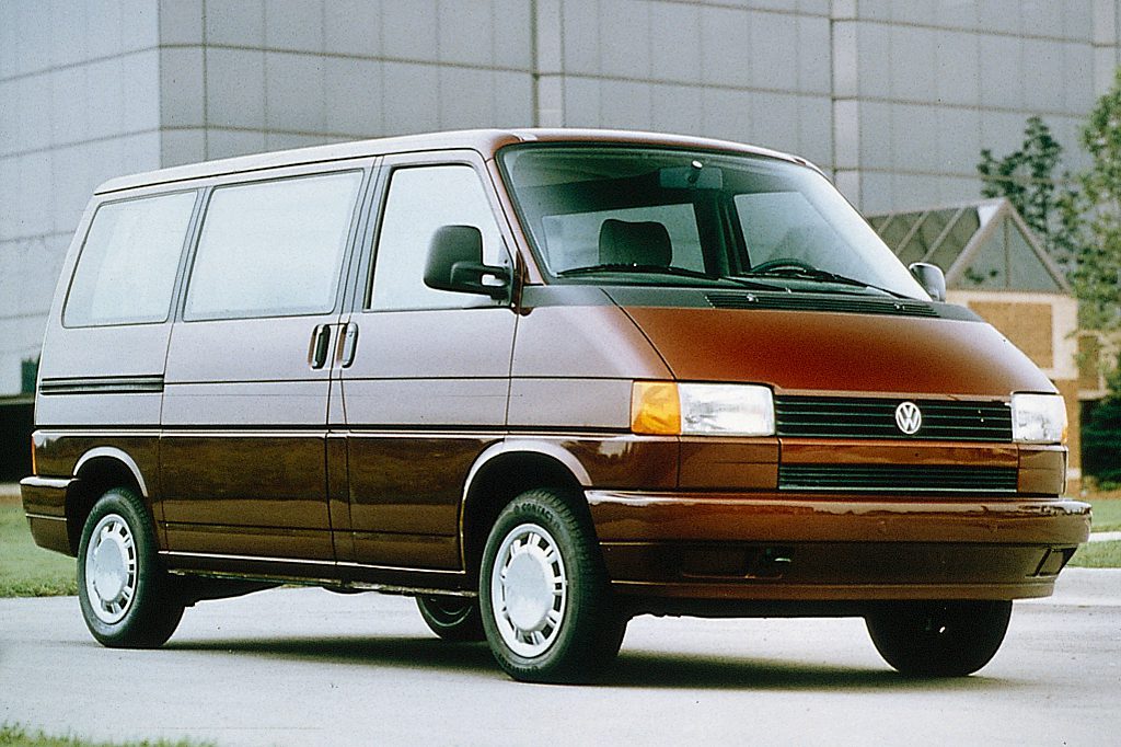 199303 Volkswagen EuroVan Consumer Guide Auto