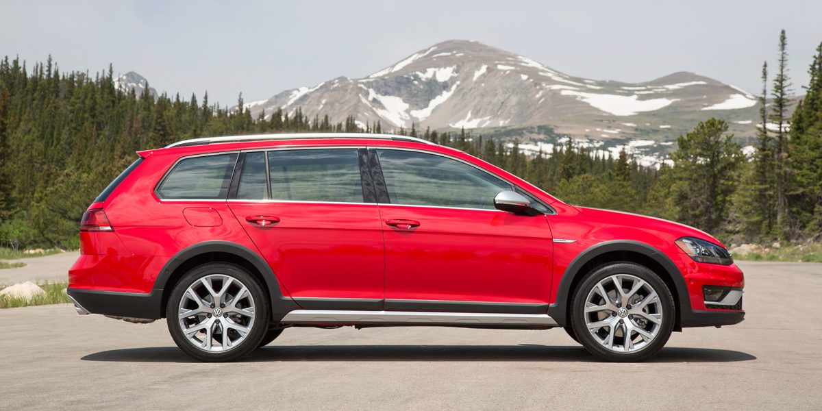 2019 Volkswagen Golf Alltrack Consumer Guide Auto