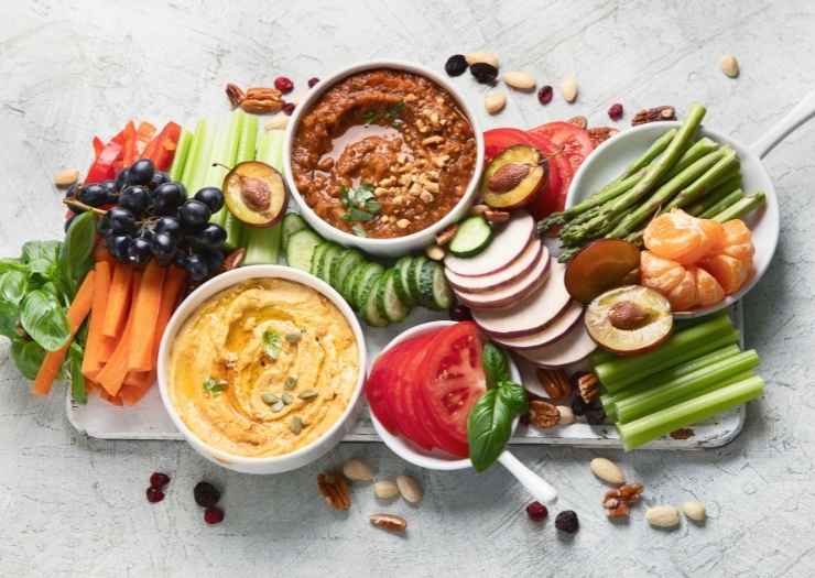 Healthy Vegan Snacks with Organic Ingredients. Consumer Queen