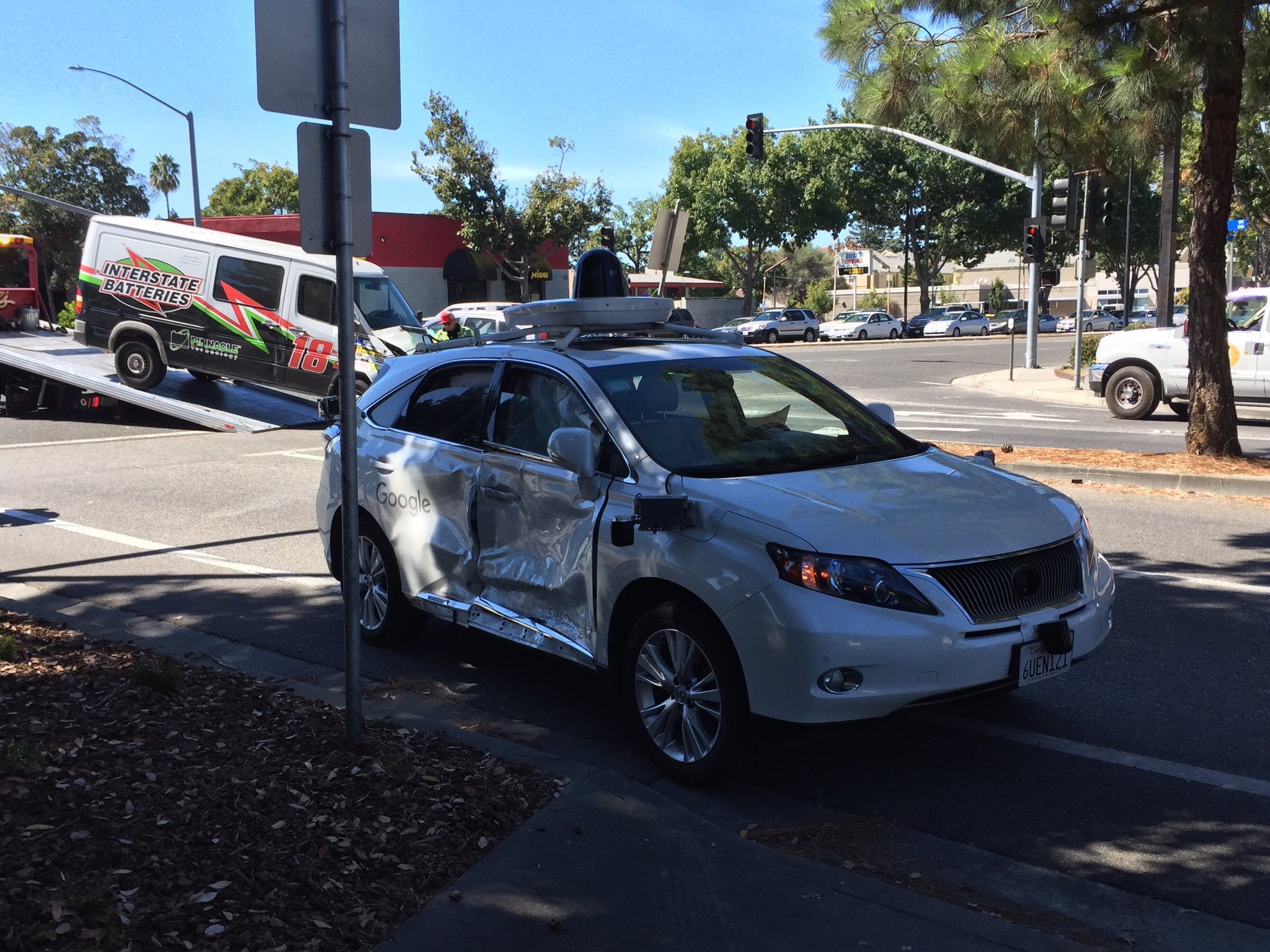 Companies’ Failure to Publish Robot Car Safety SelfAssessments Shows NHTSA’s Voluntary