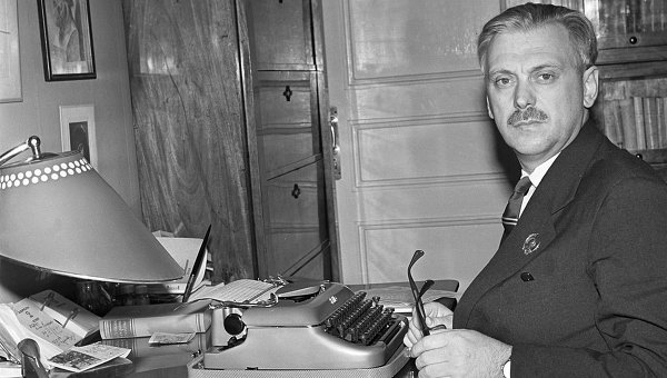 Иллюстрация к материалу: А. александров, с. михалков, г. эль-регистан. государственный гимн ссср (1977). Гимн ссср. история создания. все версии Первый гимн советского союза