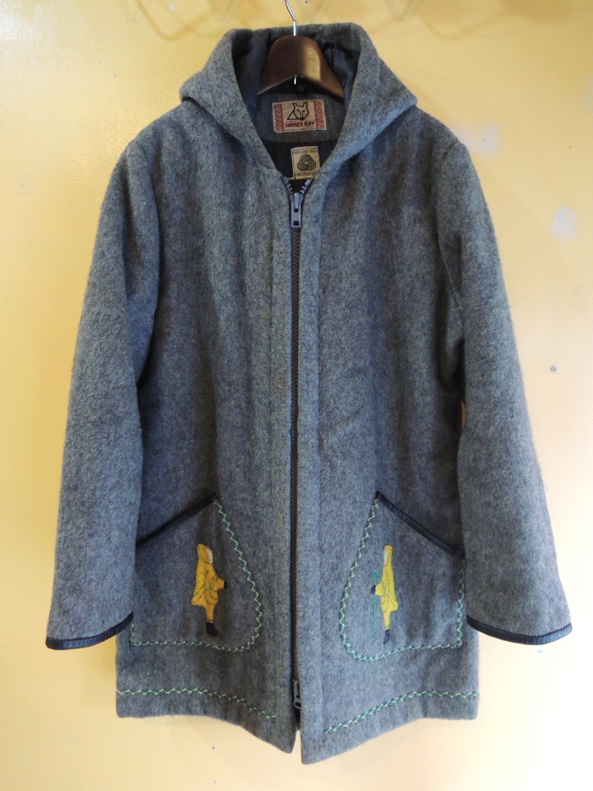 1970's ESKIMO Wool Coat MADE IN CANADA container