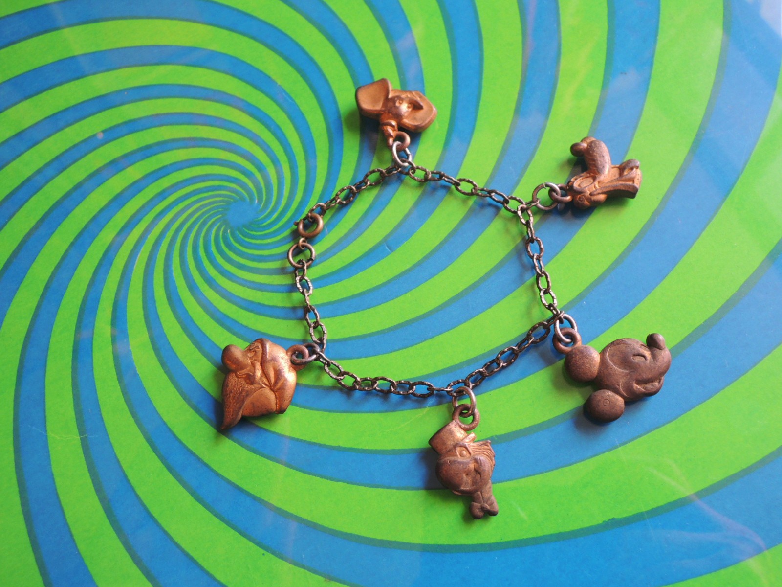 CRACKER JACK prize Bracelet Disney.ver container