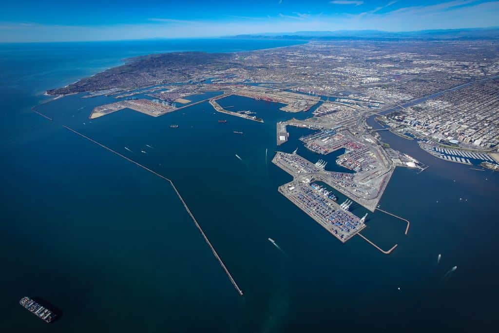Los Angeles and Long Beach ports to work closer together Container Management