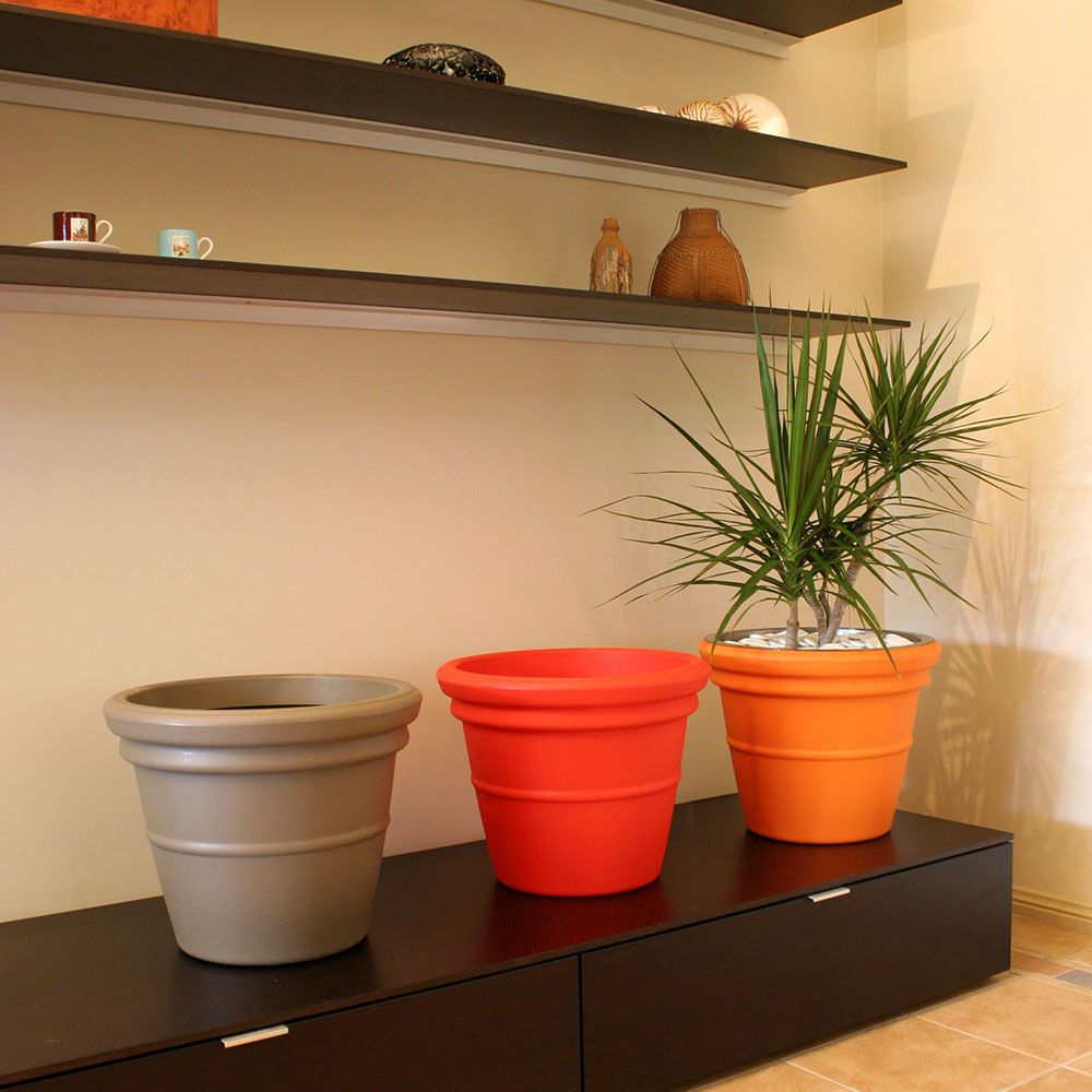 Container ConnectionTraditional Vase