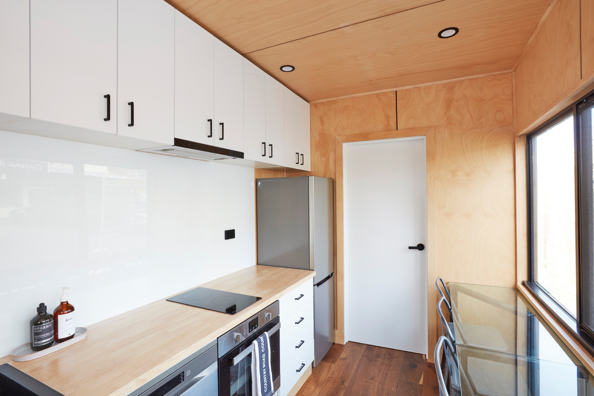 Small Homes Vs Tiny Homes Key Differences Containered