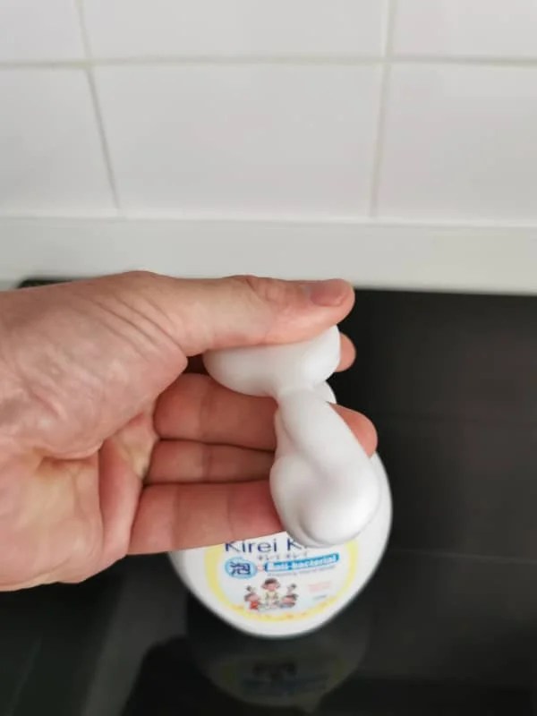 Foaming Soap Dispensers How They Work and the Benefits of Using Them