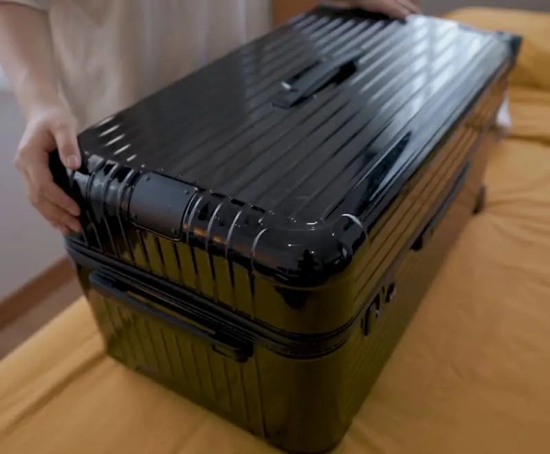 7 Tips for Checking Your Trunk on a Plane A Comprehensive Guide