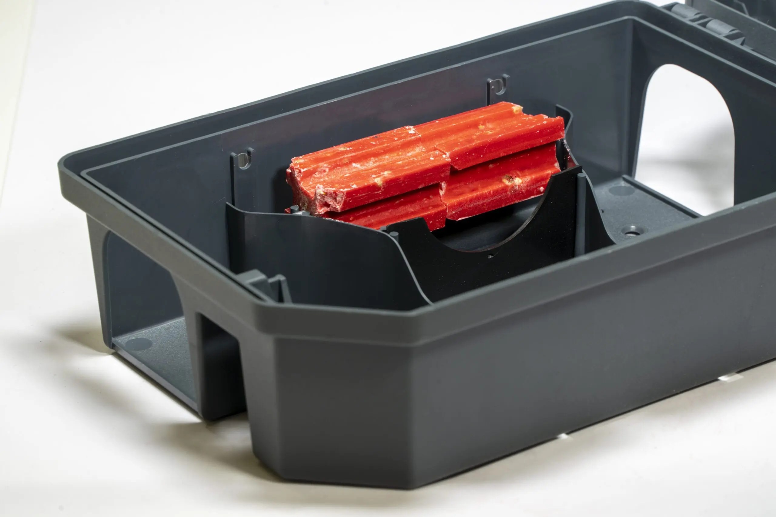 Tamper Resistant Rat Bait Station Trap/Bait NOT INCLUDED Contego