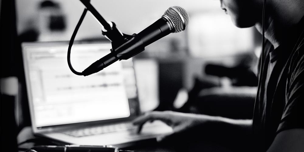 Using a Professional Microphone with a Laptop Shure USA