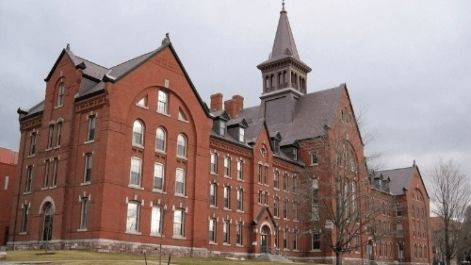 The University of Vermont Keeps Med School In Session with Stem