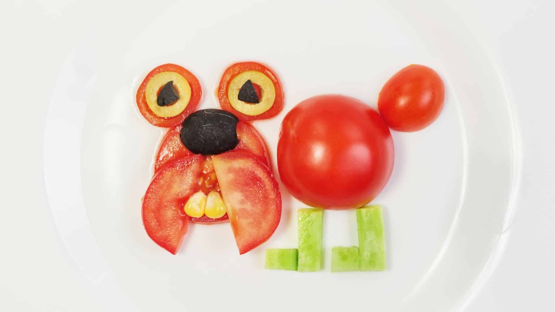 Can Dogs Eat Tomatoes? Our Vet Weighs In Alpha Paw