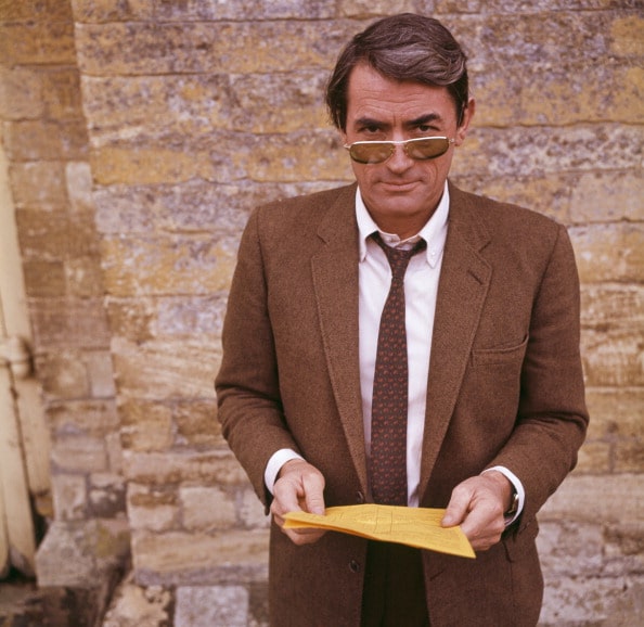 A Man’s Guide to Dressing Sharp and Casual in His 50s The Art of